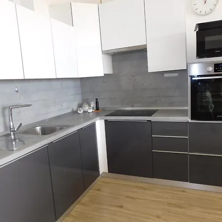 Yellow House Grabrovec 아파트 메틀리카