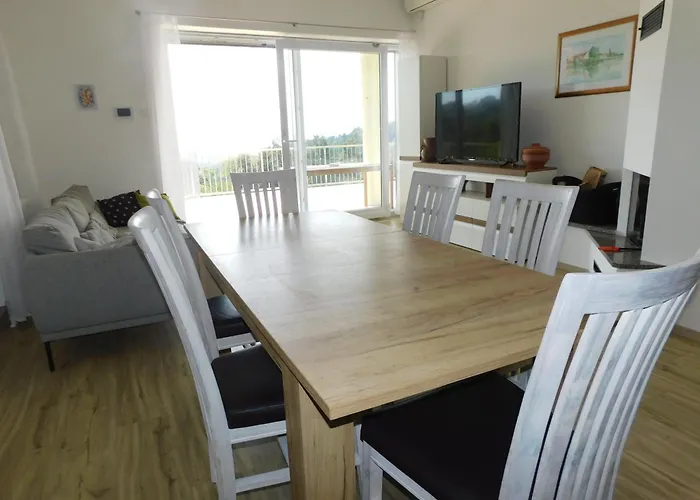 Appartement Yellow House Grabrovec